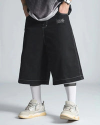 Embroidered Black Denim Shorts Jorts — vista posteriore