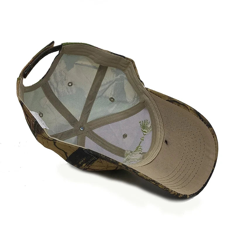 Embroidered Fish Bone Camo Baseball Cap — dettaglio