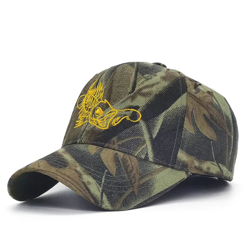 Embroidered Fish Bone Camo Baseball Cap — dettaglio della stampa
