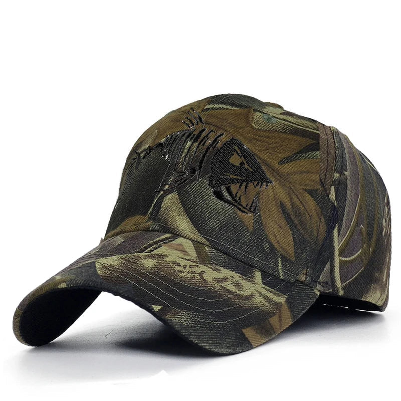 Embroidered Fish Bone Camo Baseball Cap — vista laterale