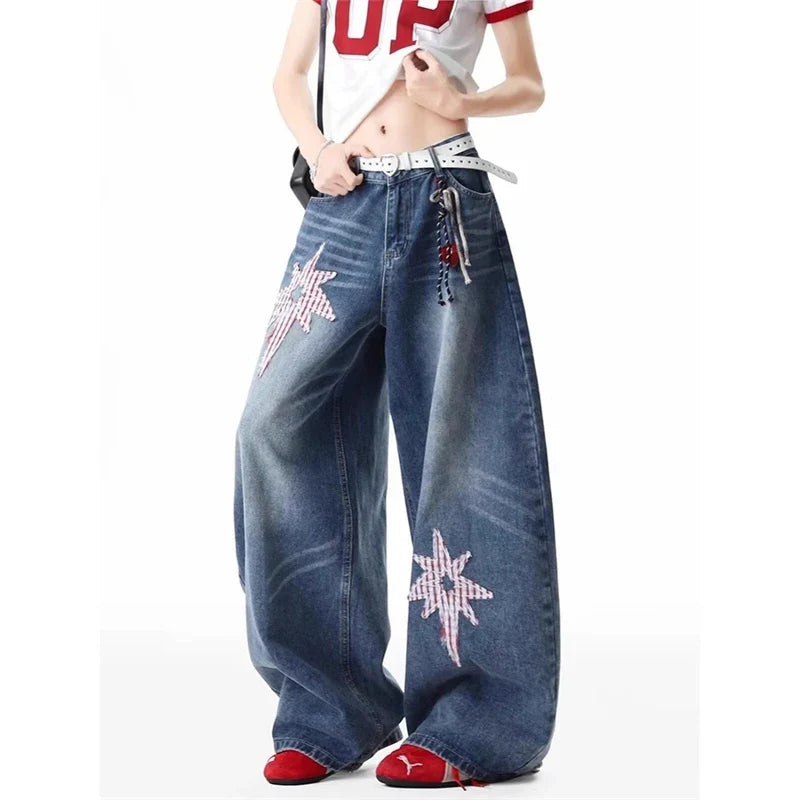 Embroidered Patchwork Star Wide Leg Barrel Jeans — dettaglio del tessuto