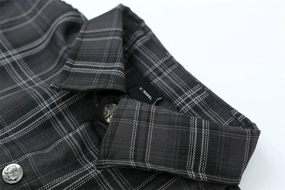 Embroidered Plaid Short Sleeve Button Up Flannel Shirt — in alternativa