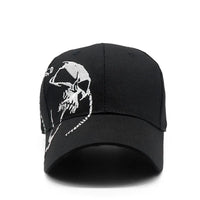 Embroidered Screaming Skull Baseball Cap — vista laterale