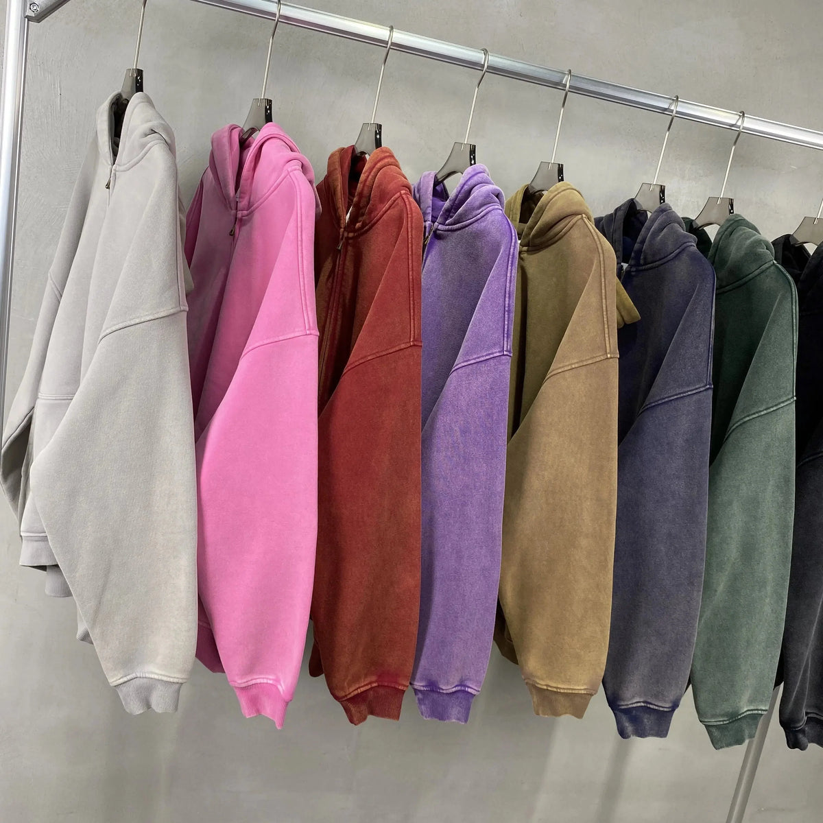 Essential Zip Up Hoodie — dettaglio