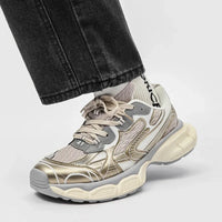 Essentials Mesh Trainers — dettaglio del tessuto