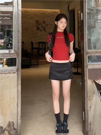 Essentials Pencil Mini Skirt — dettaglio