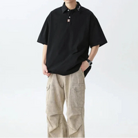 Essentials Polo Shirt — dettaglio