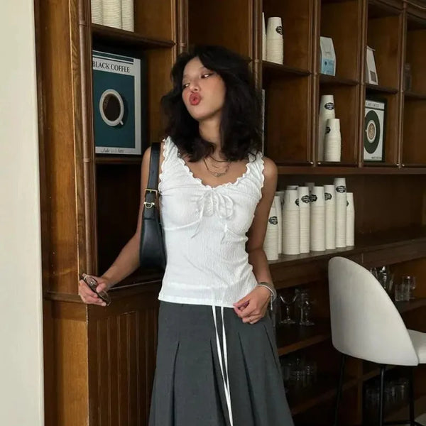 Fairycore Frilly White Tank Top — vista frontale