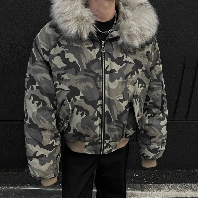 Faux Fur Lined Hood Arctic Camouflage Zip Up Jacket — vista frontale
