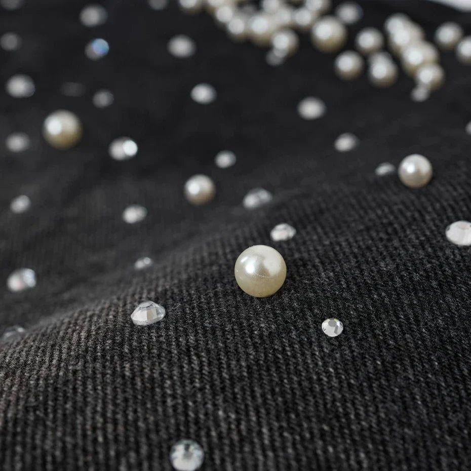 Faux Pearl and Rhinestone Denim Shorts Jorts — vista frontale