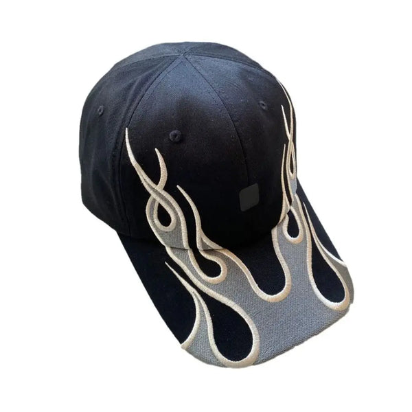 Flame Baseball Cap — vista frontale