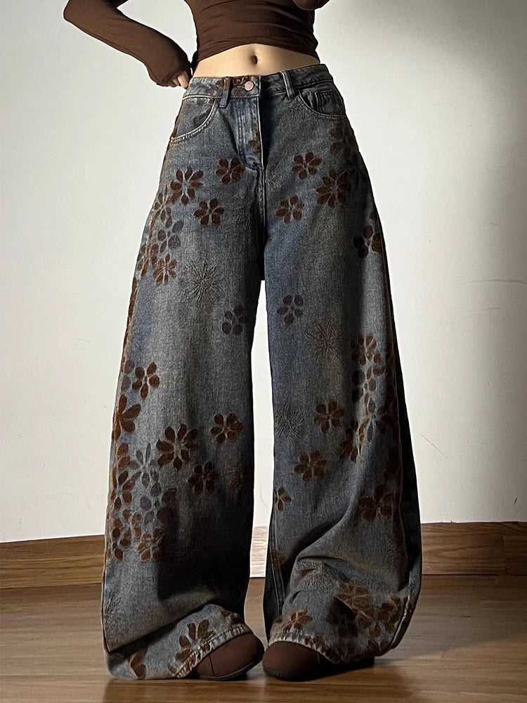 Floral Jacquard Denim Barrel Jeans — dettaglio della stampa