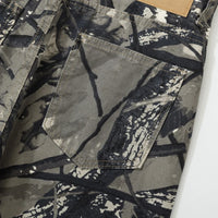 Forest Camo Baggy Jeans — vista frontale