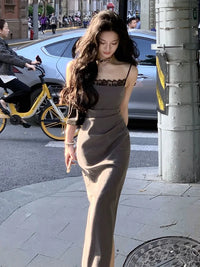 French Midi Dress — dettaglio della stampa
