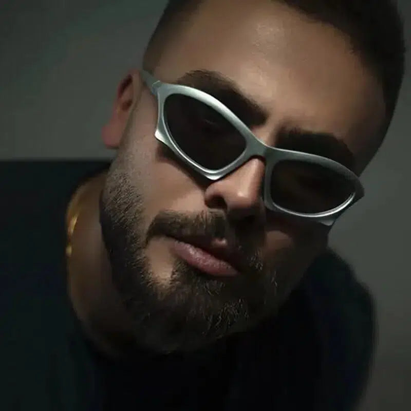 Full Coverage Sunglasses — dettaglio del tessuto