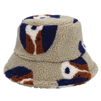 Funky Fluffy Bucket Hat — vista frontale