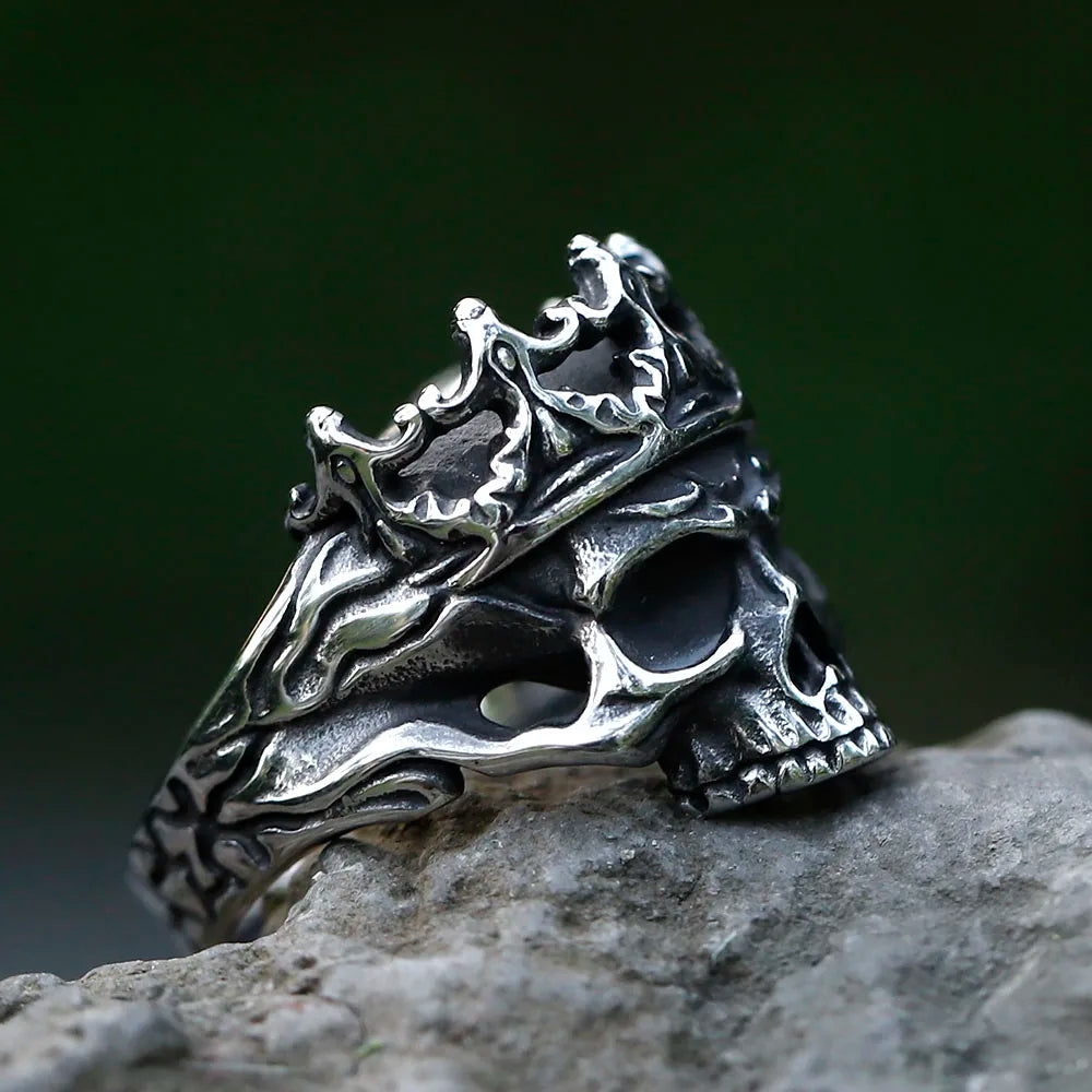 Gothic Crowned Skull Ring — dettaglio della stampa