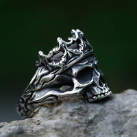 Gothic Crowned Skull Ring — dettaglio della stampa