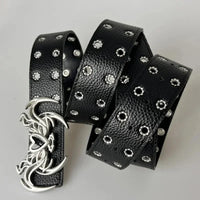 Gothic Spider Buckle Leather Belt — dettaglio del tessuto