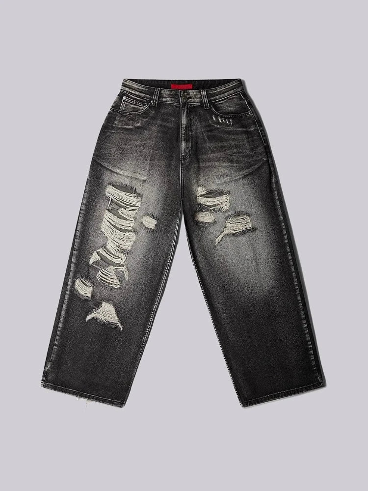 Gothic Vintage Graphic Distressed Jeans — vista frontale