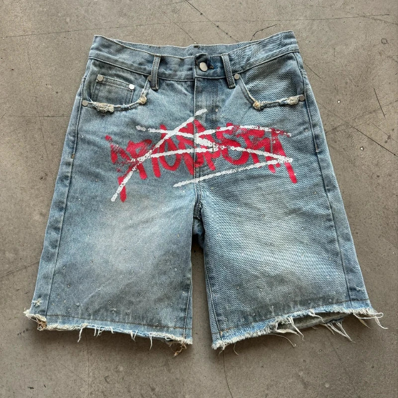 Graffiti Graphic Rhinestone Distressed Shorts Jorts — vista frontale