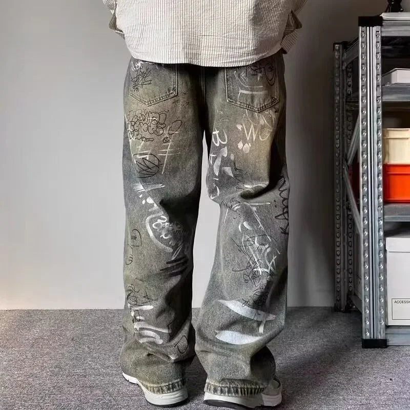 Graffiti Printed Baggy Jeans — dettaglio