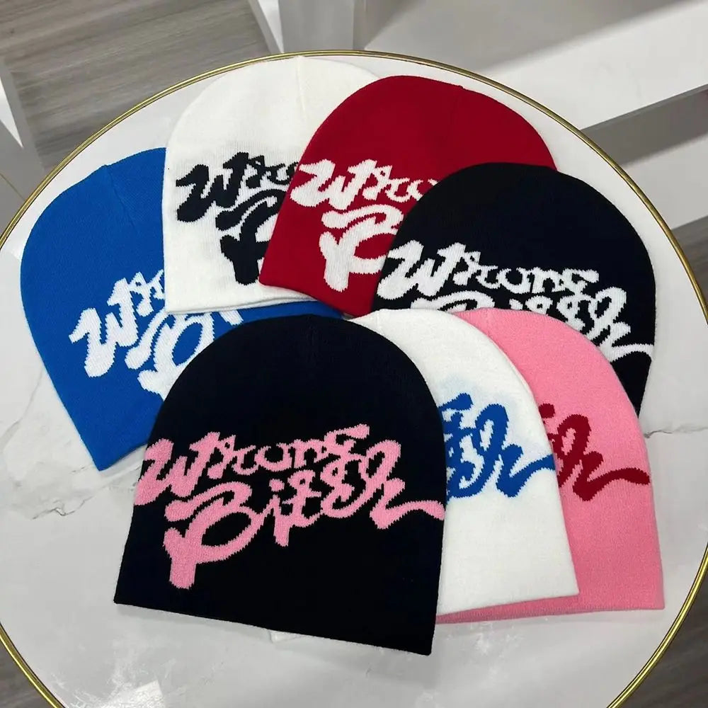 Graffiti Spray Graphic Beanie — vista frontale