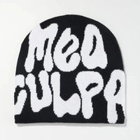 Graphic Coloured Beanie — in alternativa