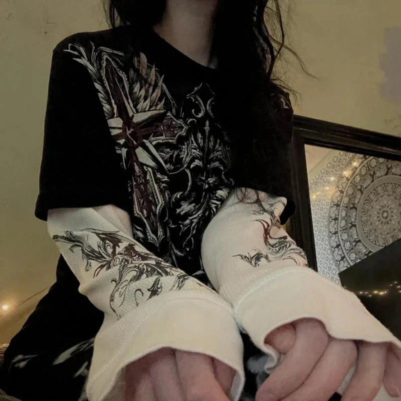 Graphic Long Sleeve T Shirt — in alternativa