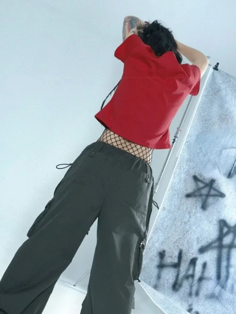 Graphic Star Button Up Crop Top — in alternativa
