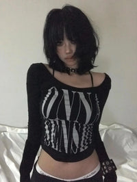 Grunge Letter Print Trashy Crop Off Shoulder Long Sleeve Top — vista posteriore