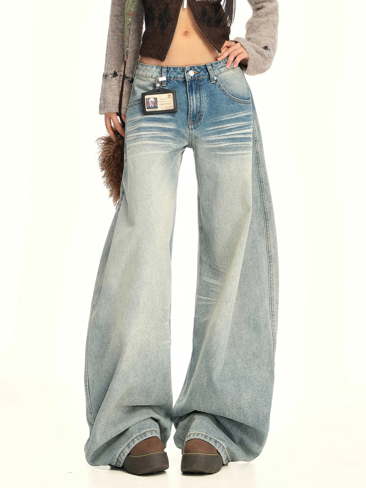 Grunge Wide Leg Japanese Boyfriend Fit Barrel Jeans — vista frontale