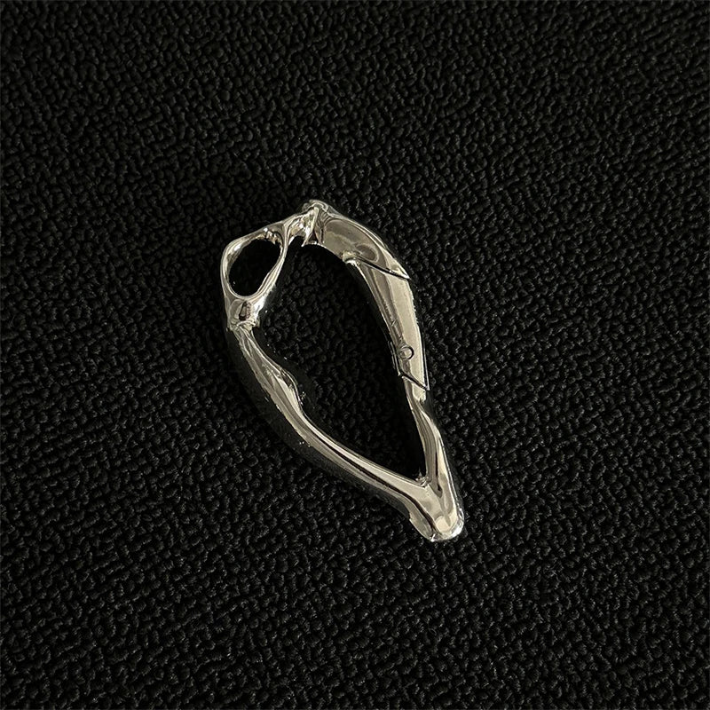 Half Heart Carabiner Belt Loop Keychain — vista laterale