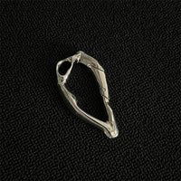 Half Heart Carabiner Belt Loop Keychain — vista laterale
