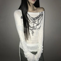 Hanging Chains Airy Long Sleeve Graphic Off Shoulder Top — dettaglio della stampa