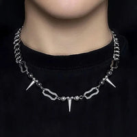 Hanging Rivet Splicing Bead Necklace — vista posteriore