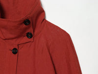 High Neck Lightweight 90s Style Windbreaker Jacket — dettaglio della stampa