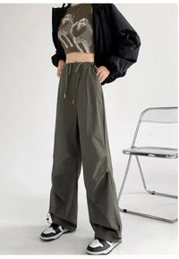 High Waist Parachute Pants — vista laterale