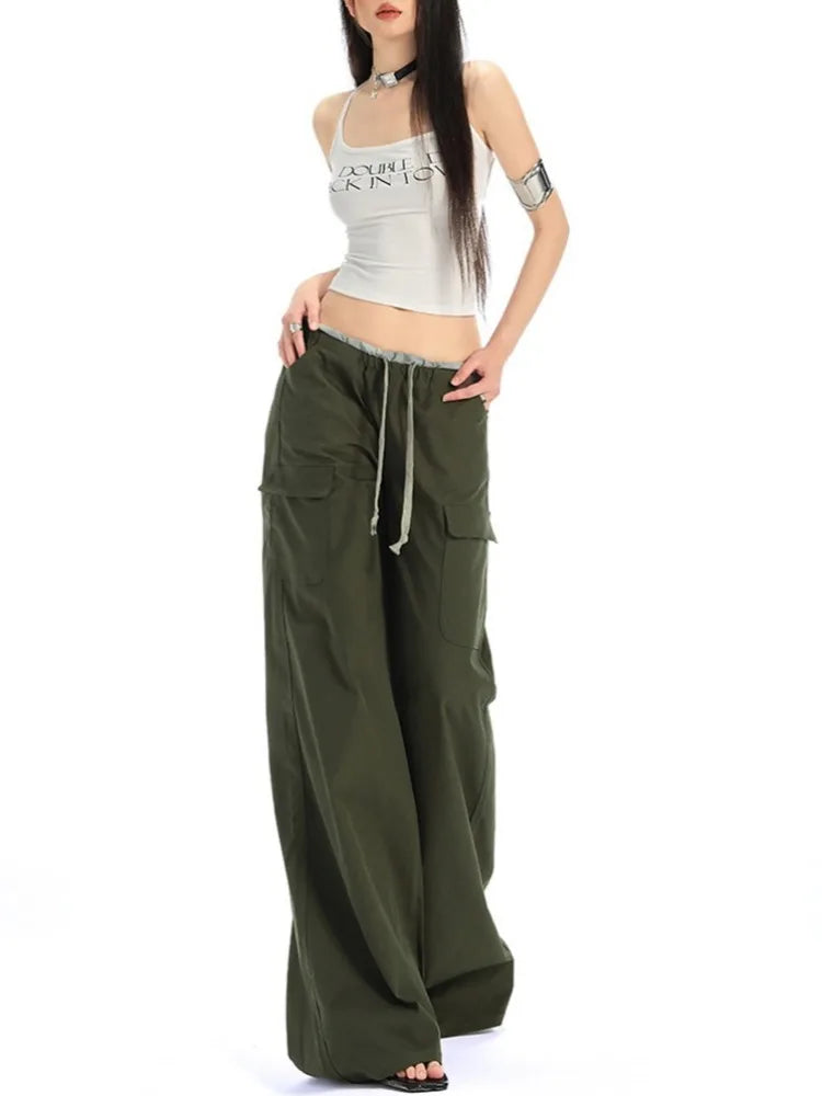High Waist Wide Leg Drawstring Cargo Trousers — dettaglio della stampa