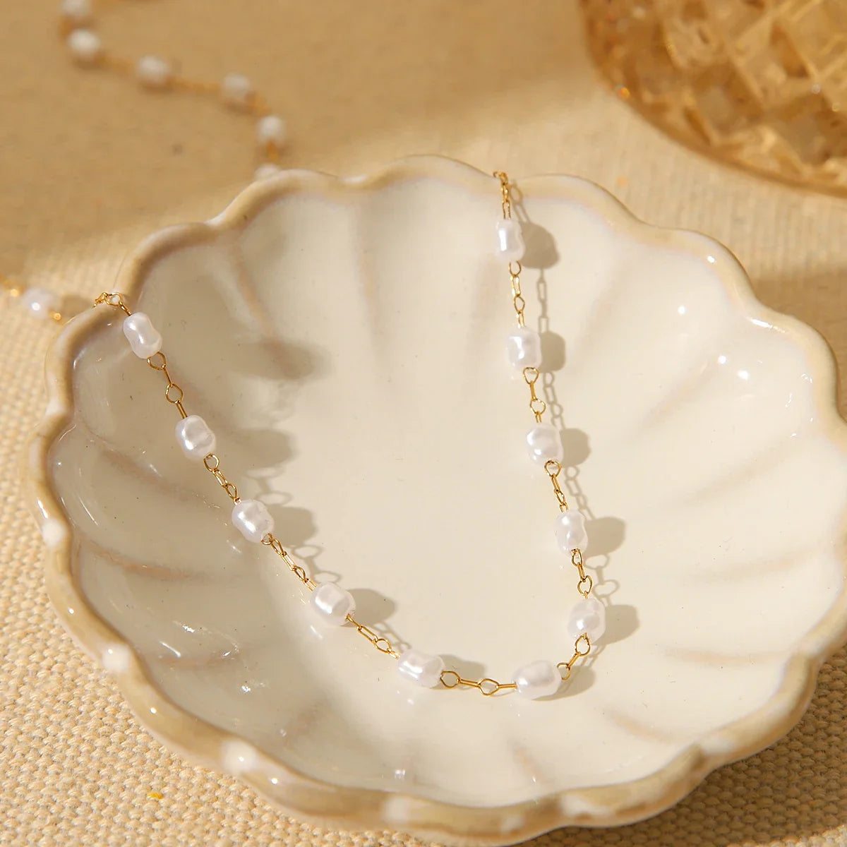 Imitation Pearl Sequence Chain Necklace — dettaglio della stampa