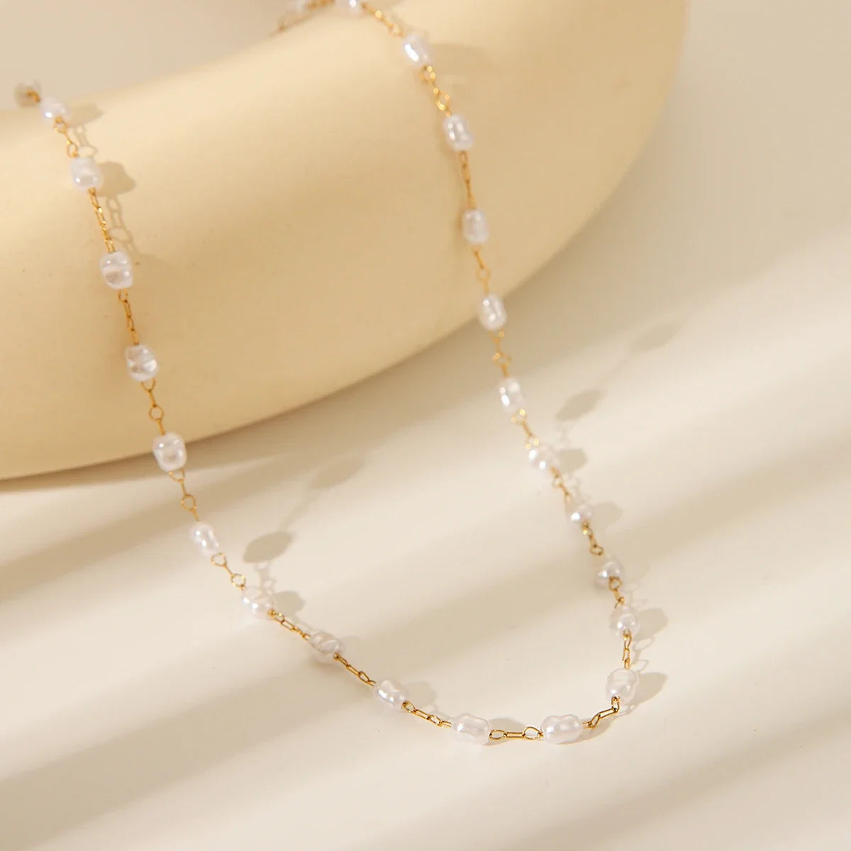 Imitation Pearl Sequence Chain Necklace — in alternativa