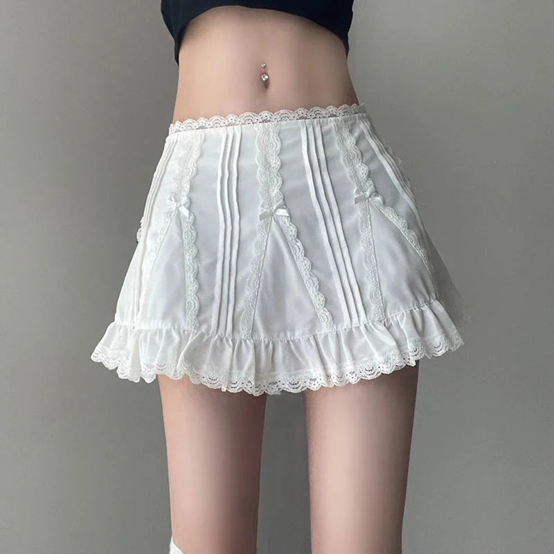 Lacey White Mini Skirt — vista posteriore