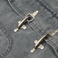 Lapel Airplane Buckle Denim Jacket — dettaglio