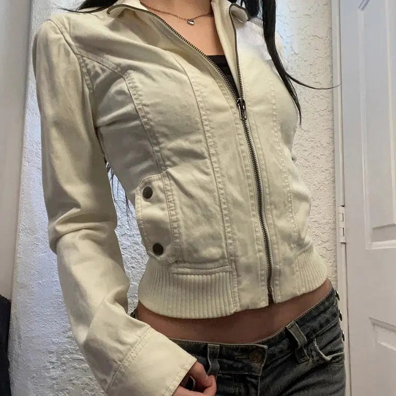 Cropped Cream Jacket — vista frontale