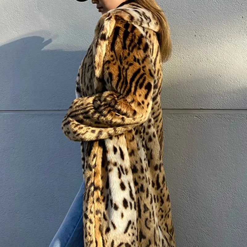 Leopard Print Faux Fur Long Coat — in alternativa