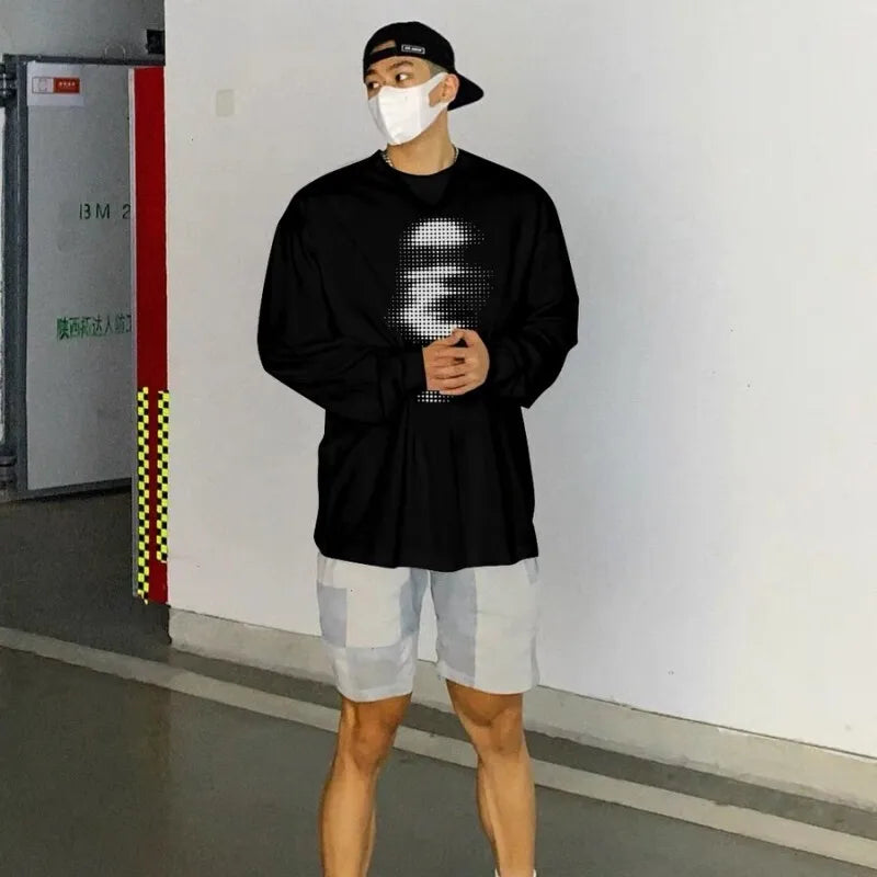 Long Sleeve Faces Graphic Top T Shirt — in alternativa