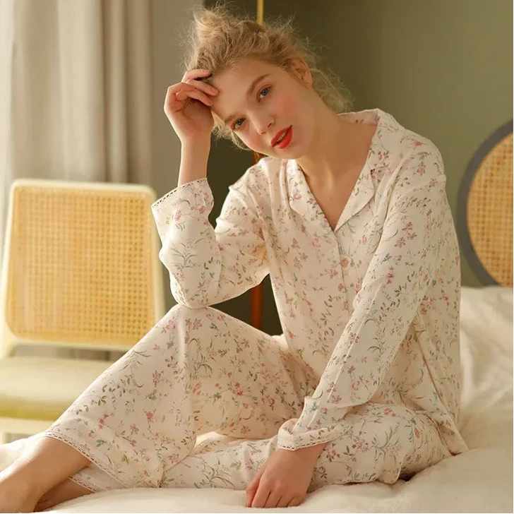 Long Sleeve Willow Leaf Print Two Piece Pyjamas — dettaglio della stampa