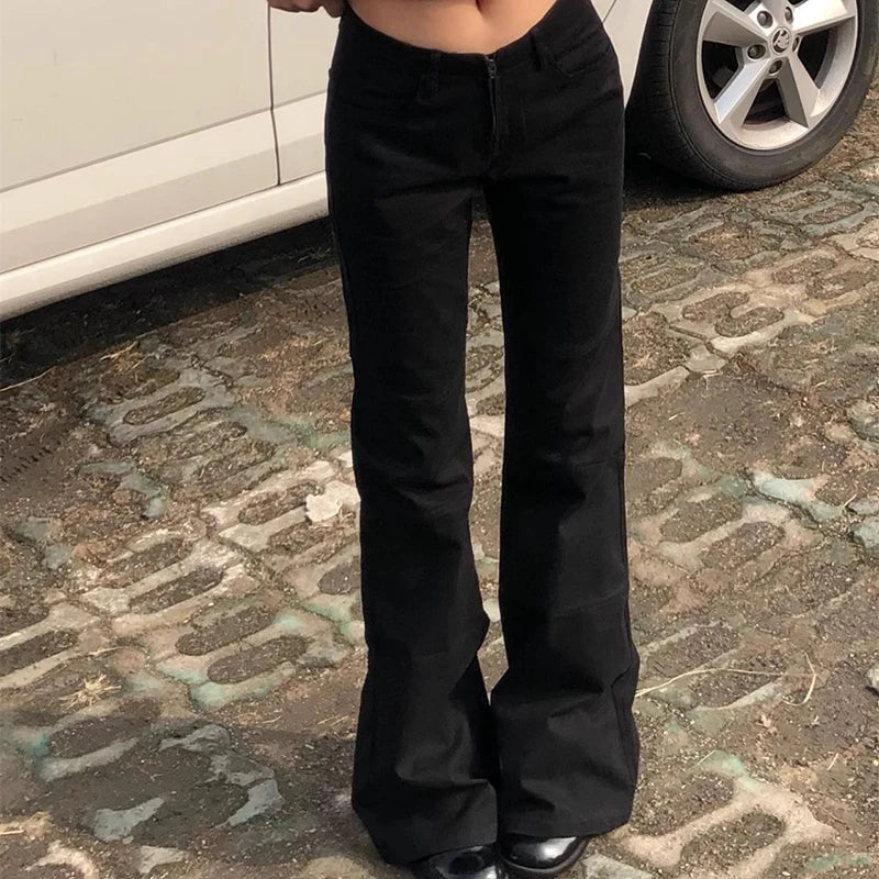 Low Waist Black Flare Jeans — vista posteriore