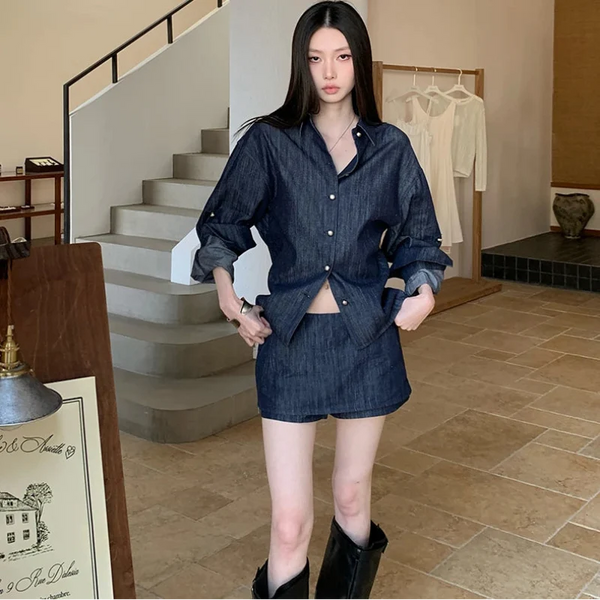 Matching Denim Shirt and Skirt Set — vista frontale
