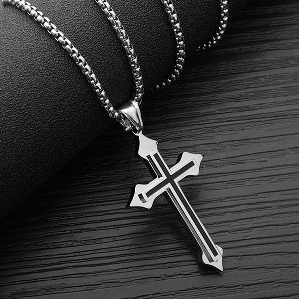 Minimalist Cross Pendant Necklace — vista frontale